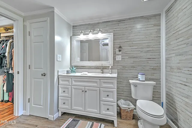 $315,700 | 289 Hilton Road, Gate City, VA 24251