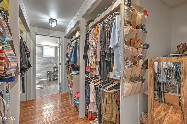 $315,700 | 289 Hilton Road, Gate City, VA 24251