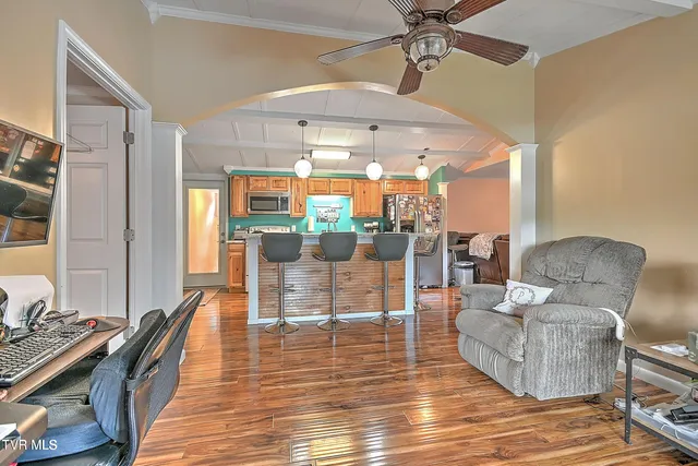 $315,700 | 289 Hilton Road, Gate City, VA 24251