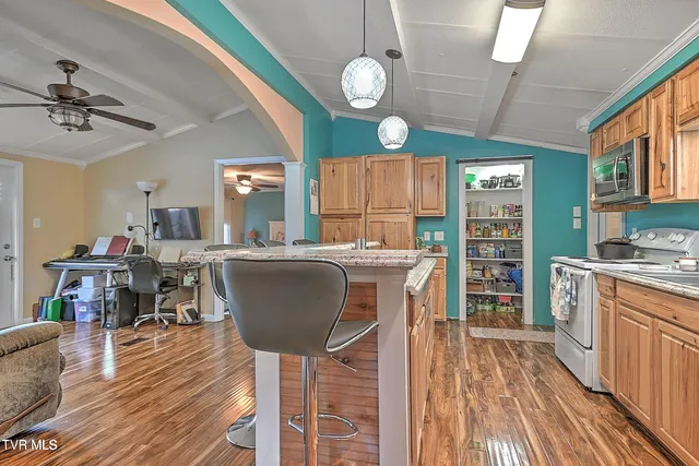 $315,700 | 289 Hilton Road, Gate City, VA 24251