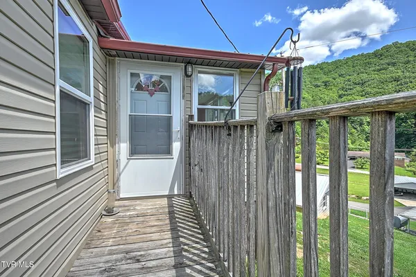 $315,700 | 289 Hilton Road, Gate City, VA 24251