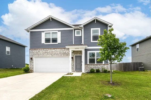 $319,900 | 10950 North Heirloom Drive, Monrovia, IN 46157