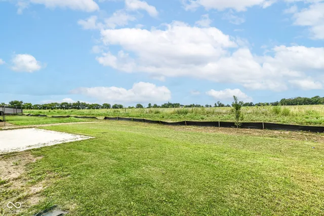 $319,900 | 10950 North Heirloom Drive, Monrovia, IN 46157