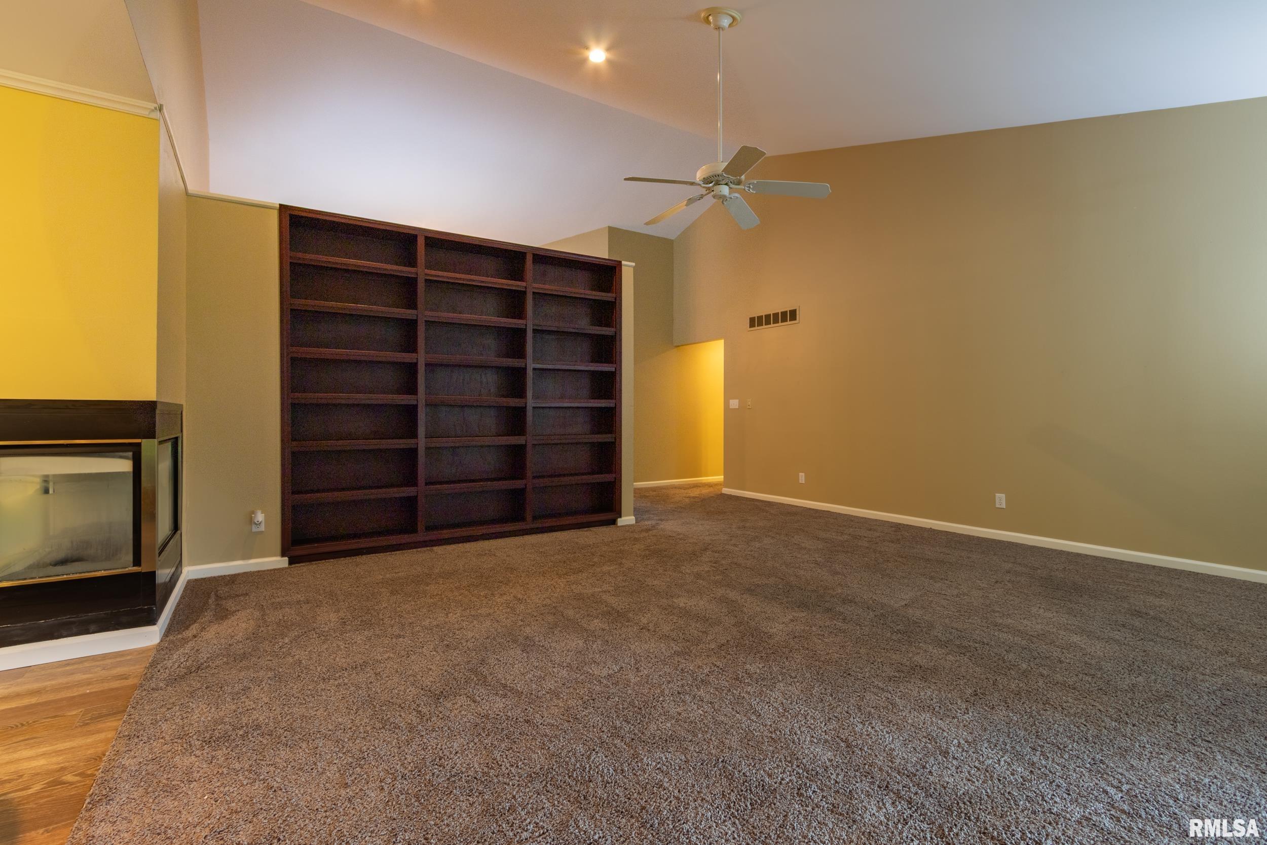 1001 Wigwam Hollow Road Macomb, IL 61455 - Photo 12 of 39