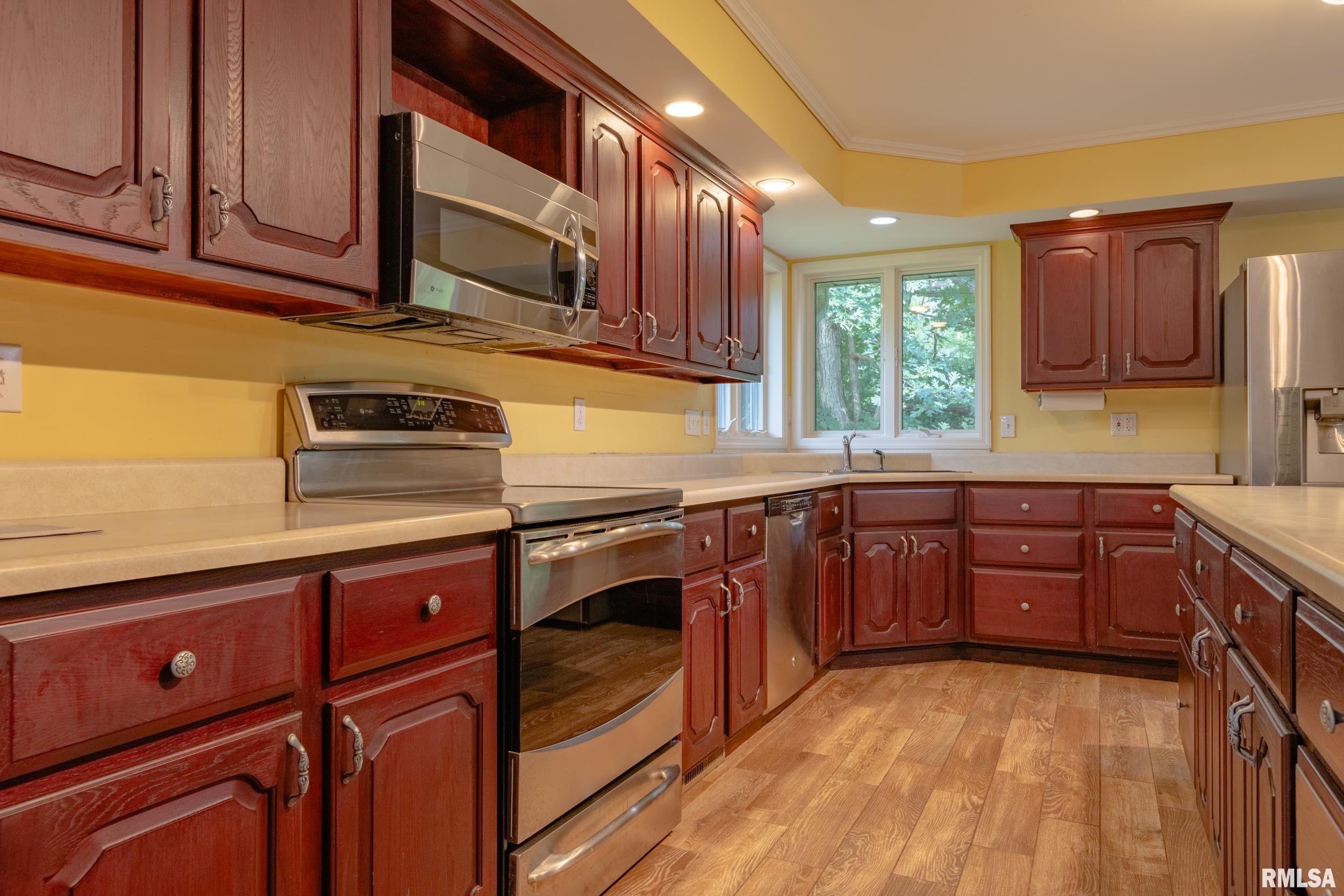 1001 Wigwam Hollow Road Macomb, IL 61455 - Photo 9 of 39