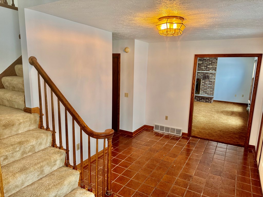 12248 North Perry Road Titusville, PA 16354 - Photo 9 of 51