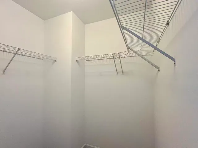 $2,900 | 3356 Ravinia Circle, Unit 3356, Aurora, IL 60504