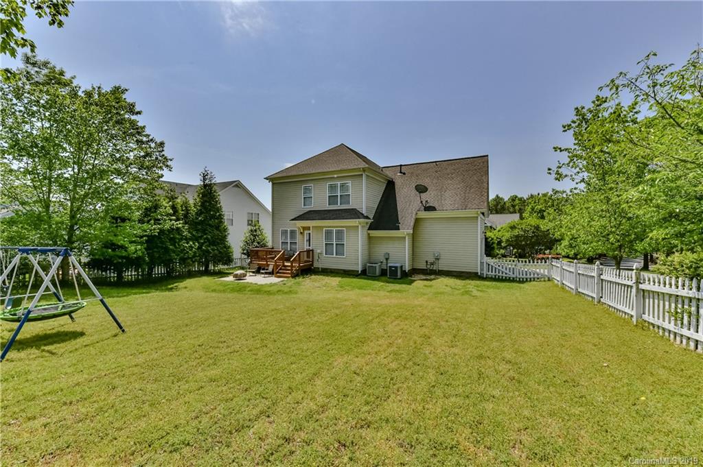 1036 Hunters Run Drive Tega Cay, SC 29708 - Photo 33 of 35