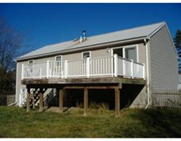 251 Temi Road Raynham, MA 02767 - Photo 4 of 27 Gallery Image 4
