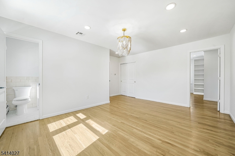 15 Glen Road Parsippany, NJ 07054 - Photo 17 of 33