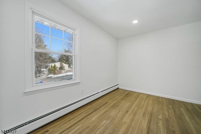 15 Glen Road Parsippany, NJ 07054 - Photo 23 of 33