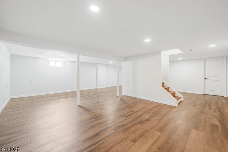 15 Glen Road Parsippany, NJ 07054 - Photo 28 of 33