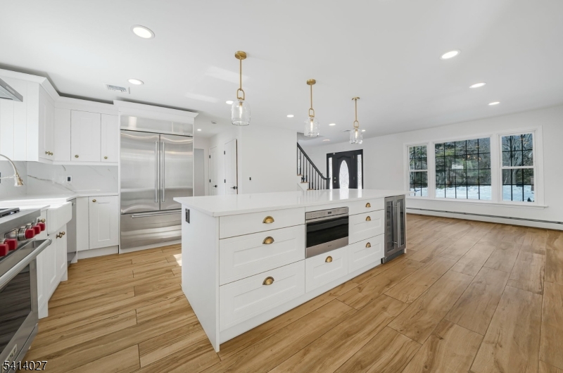 15 Glen Road Parsippany, NJ 07054 - Photo 5 of 33