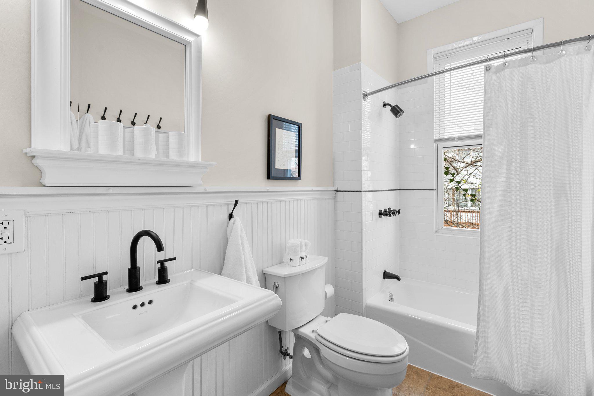1625 First Street Northeast Washington, DC 20002 - Photo 26 of 38 Shared hallway bathroom