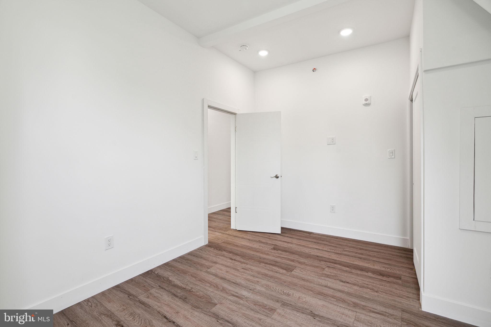 5164 Ridge Avenue, Unit 3 Philadelphia, PA 19128 - Photo 11 of 28