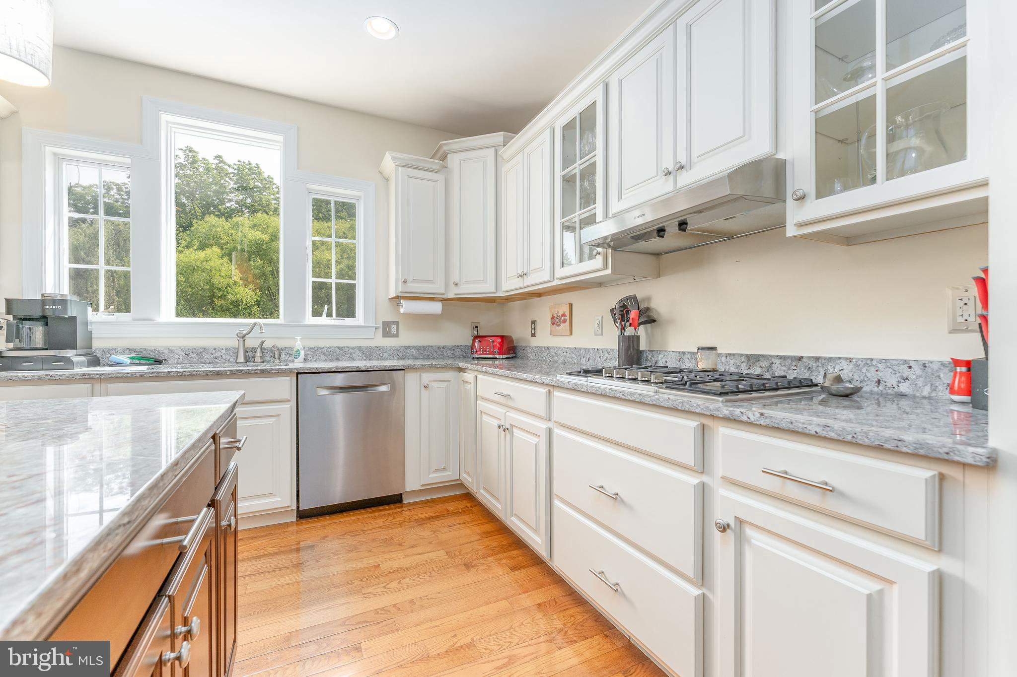 975 South Waterloo Road Devon, PA 19333 - Photo 17 of 70