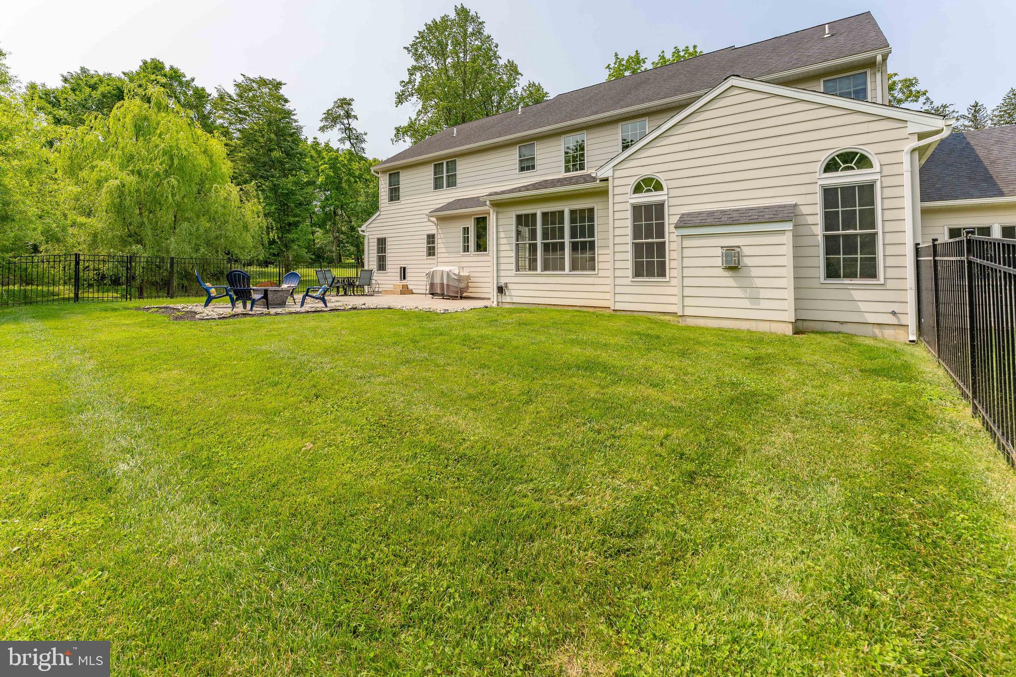 975 South Waterloo Road Devon, PA 19333 - Photo 6 of 70