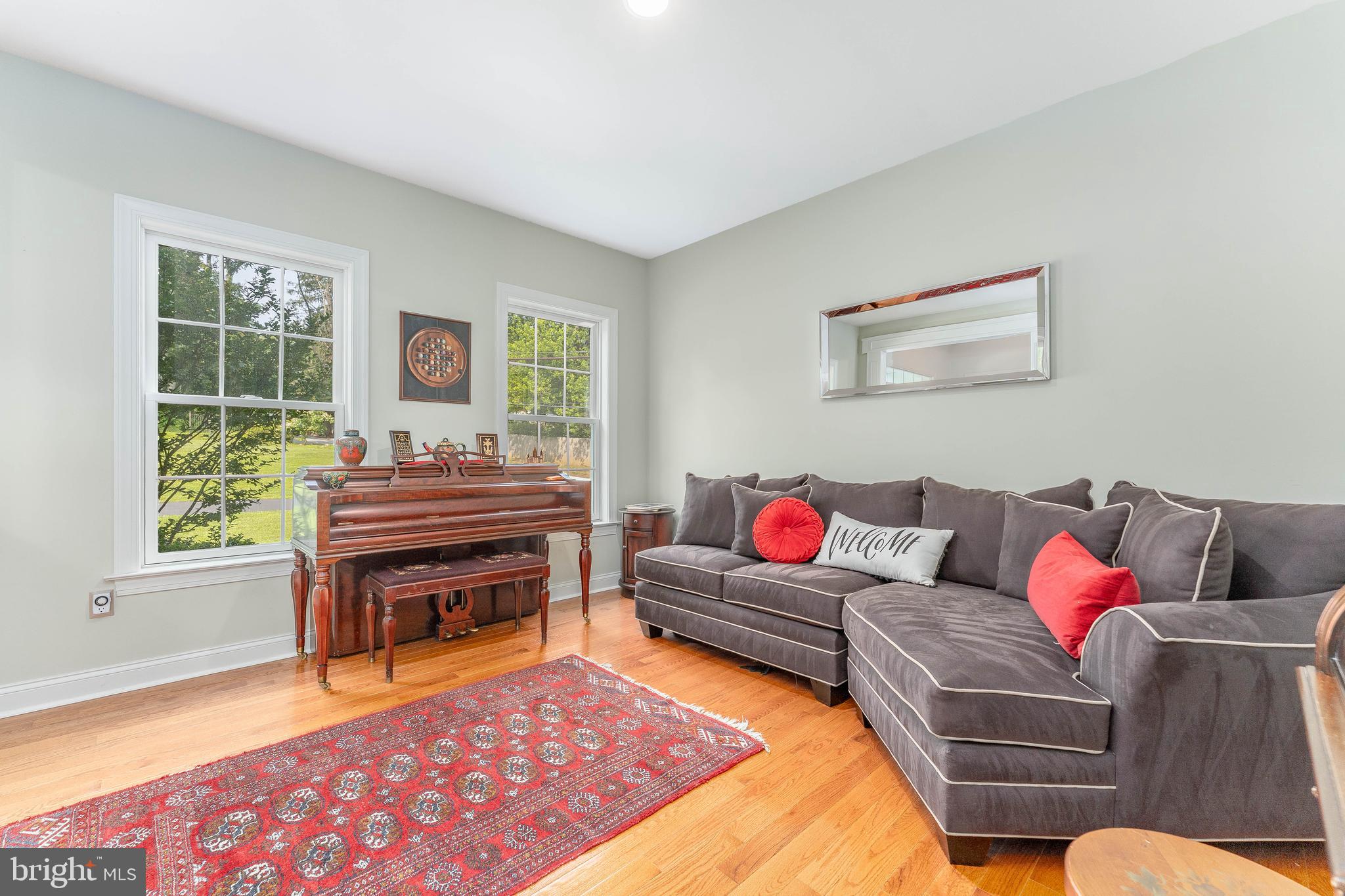 975 South Waterloo Road Devon, PA 19333 - Photo 10 of 70 Living Room