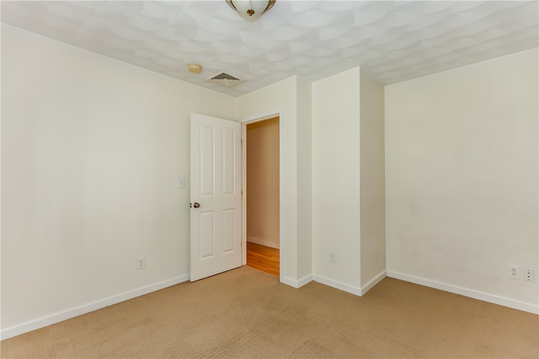 167 Cranberry Ridge Road Glocester, RI 02857 - Photo 21 of 50