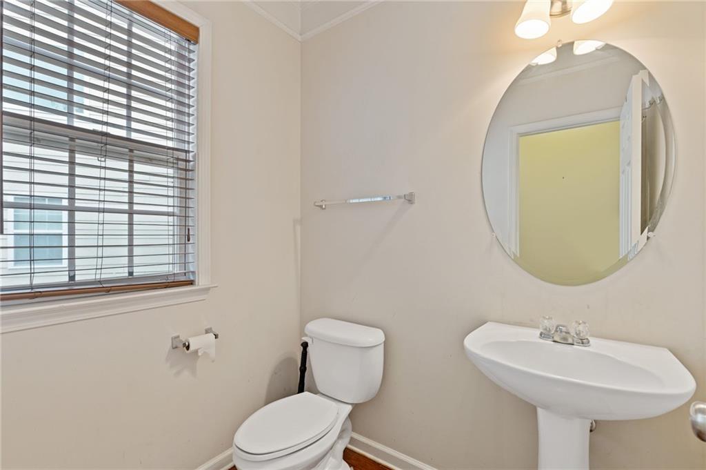 3060 Eastbrook Terrace Atlanta, GA 30331 - Photo 13 of 48