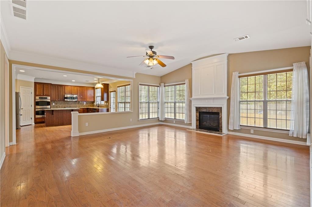 3060 Eastbrook Terrace Atlanta, GA 30331 - Photo 14 of 48