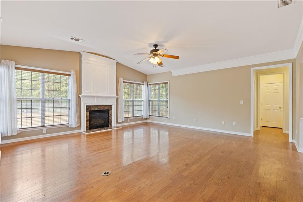 3060 Eastbrook Terrace Atlanta, GA 30331 - Photo 15 of 48