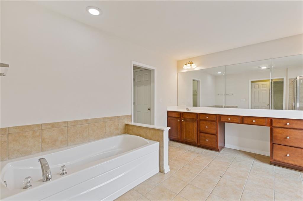 3060 Eastbrook Terrace Atlanta, GA 30331 - Photo 32 of 48