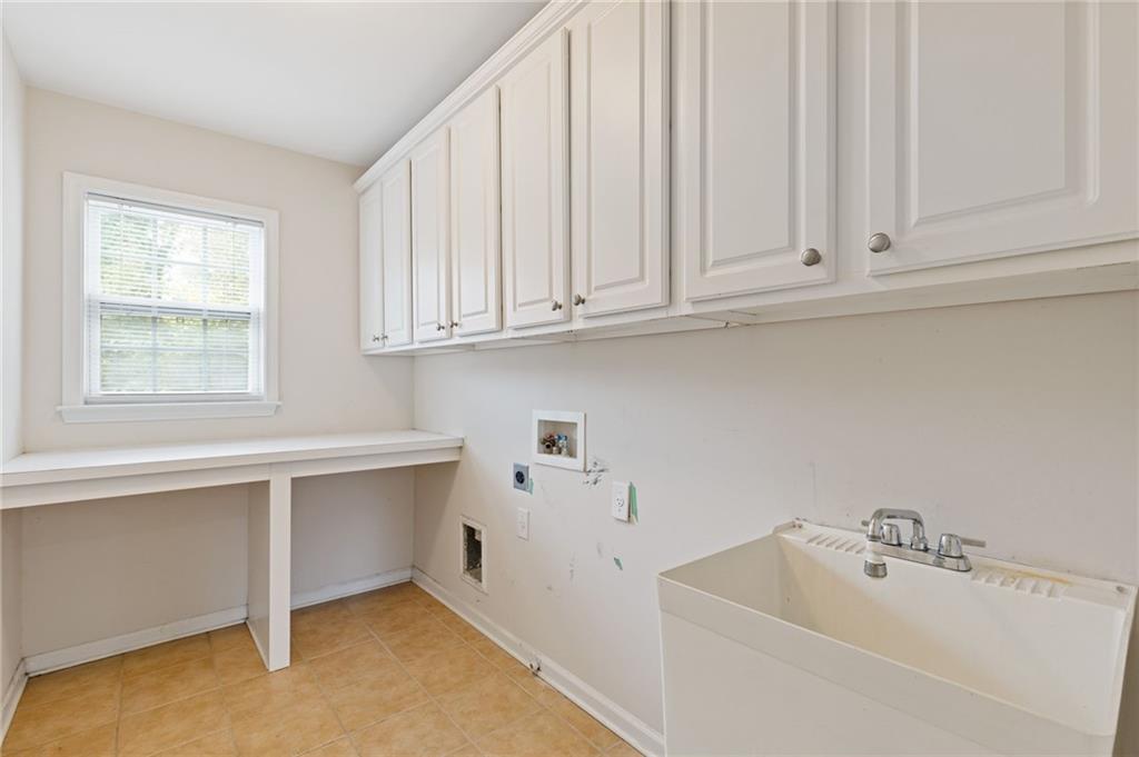 3060 Eastbrook Terrace Atlanta, GA 30331 - Photo 38 of 48