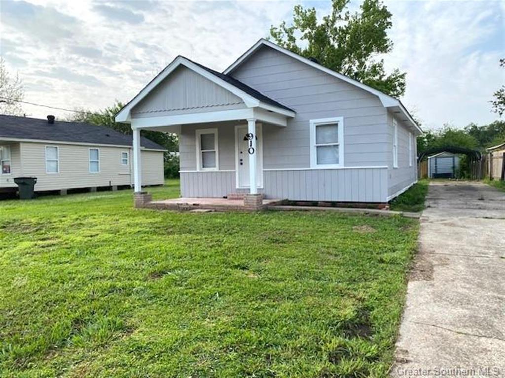 910 Fall Street Lake Charles, LA 70601 - Photo 2 of 16
