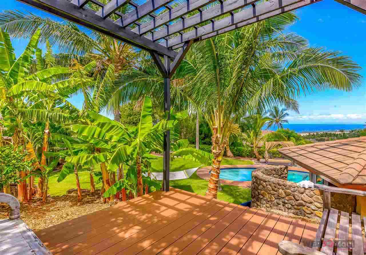 52 Lau Niu Way, Unit A Lahaina, HI 96761 - Photo 3 of 28 a view of a backyard with plants