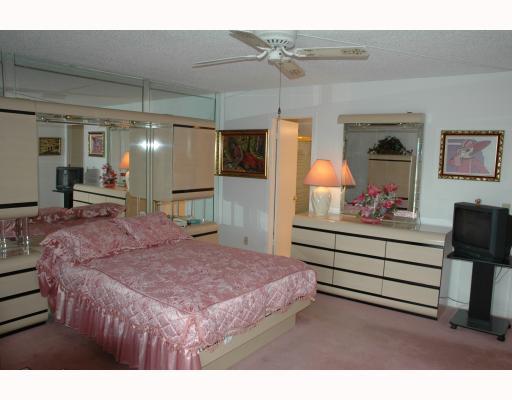 3011 Wolverton East, Unit 3011 Boca Raton, FL 33434 - Photo 3 of 9 Additional Photo