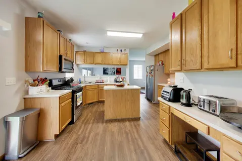 $435,000 | 527 Mara Lynn, Round Lake, IL 60073