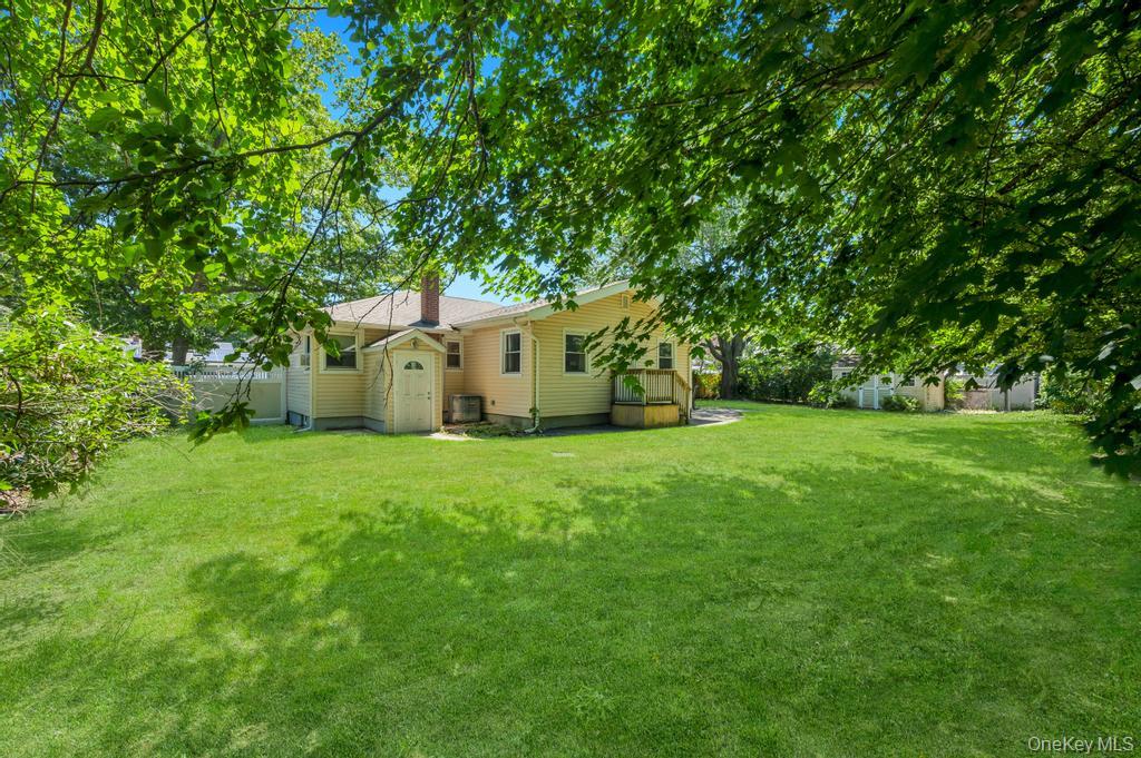 34 Windus Road Shirley, NY 11967 - Photo 26 of 32