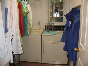 1101 Hillendale Road Gray, TN 37615 - Photo 9 of 24 Large Laundry Room