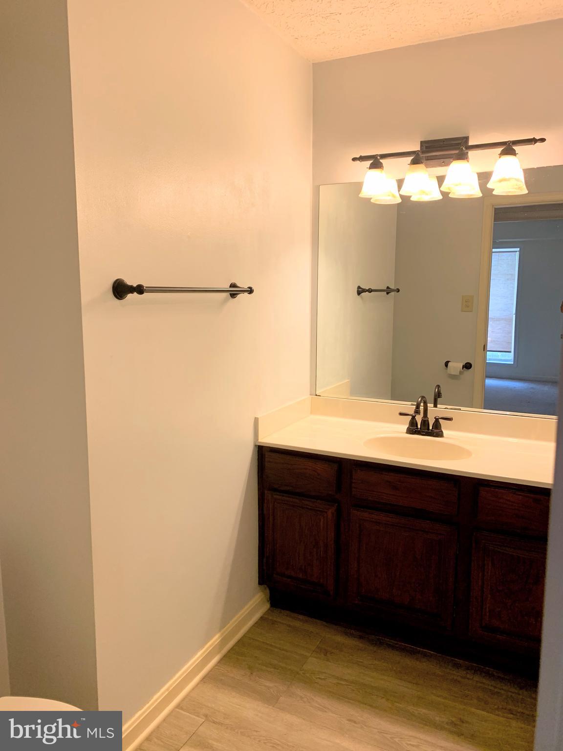 10015 Oakton Terrace Road, Unit 10015 Oakton, VA 22124 - Photo 16 of 26