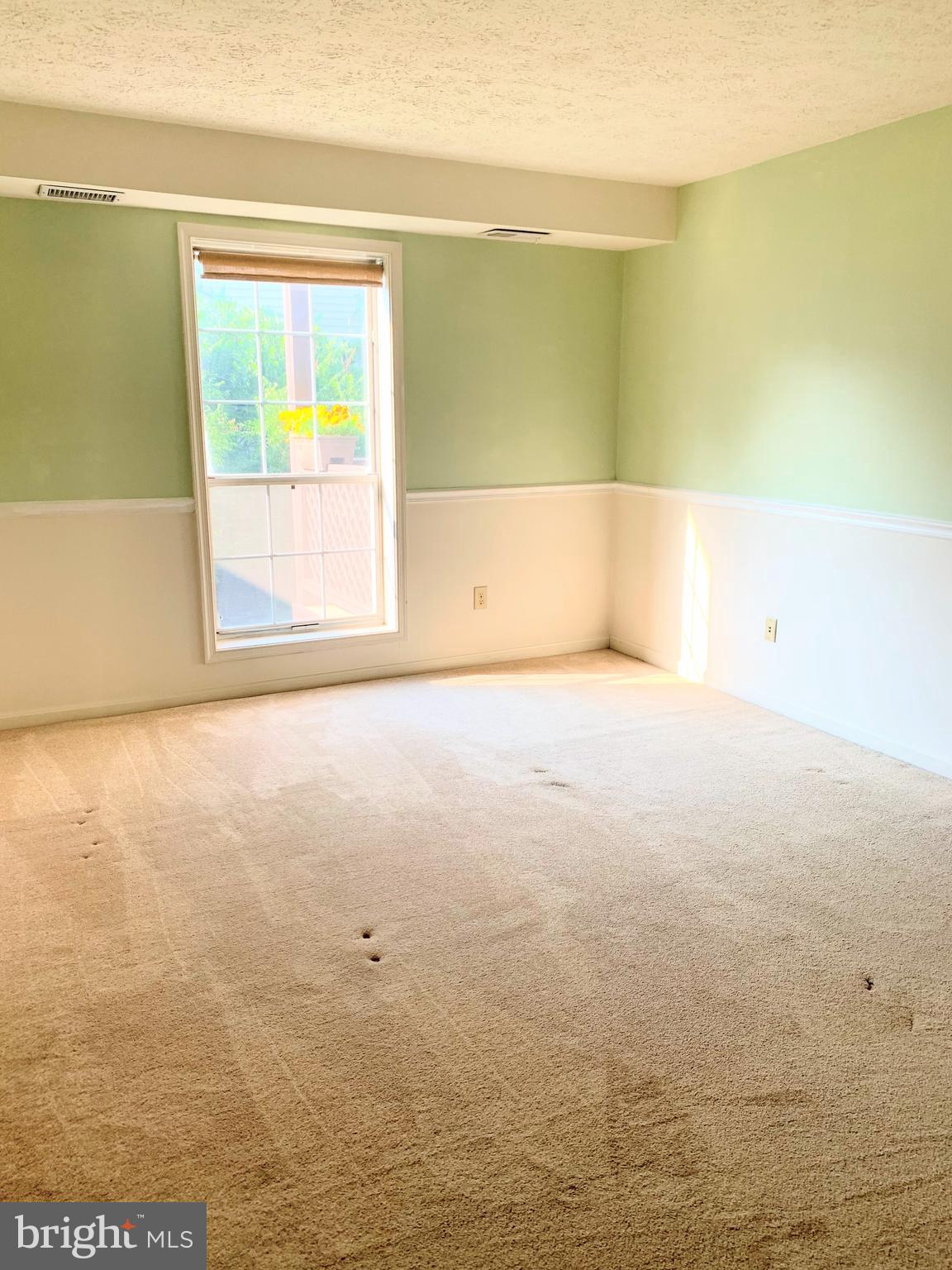 10015 Oakton Terrace Road, Unit 10015 Oakton, VA 22124 - Photo 21 of 26