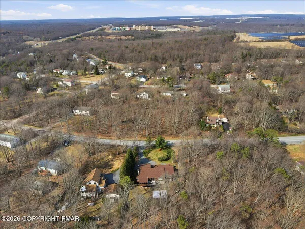 $499,999 | 181 Williams Lane, Scotrun, PA 18355