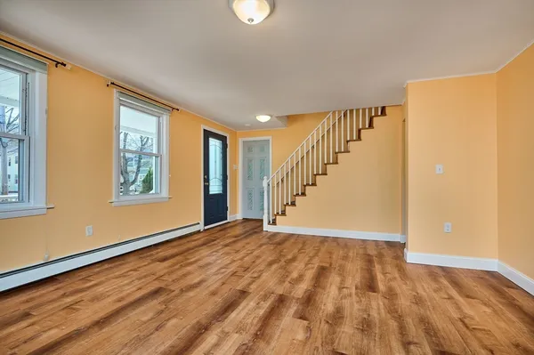 $395,000 | 30 Main Street, Shelburne, MA 01370