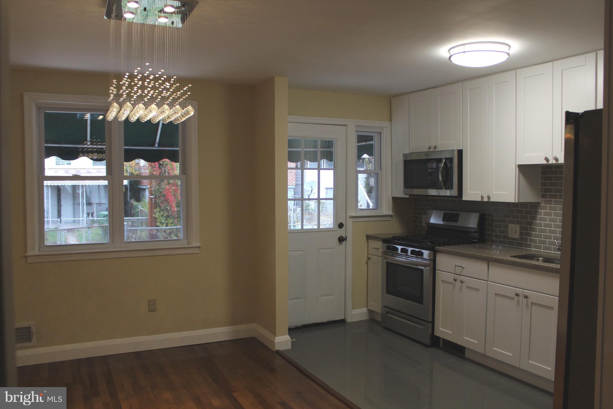 4106 Rokeby Road Baltimore, MD 21229 - Photo 7 of 29 Interior (General)
