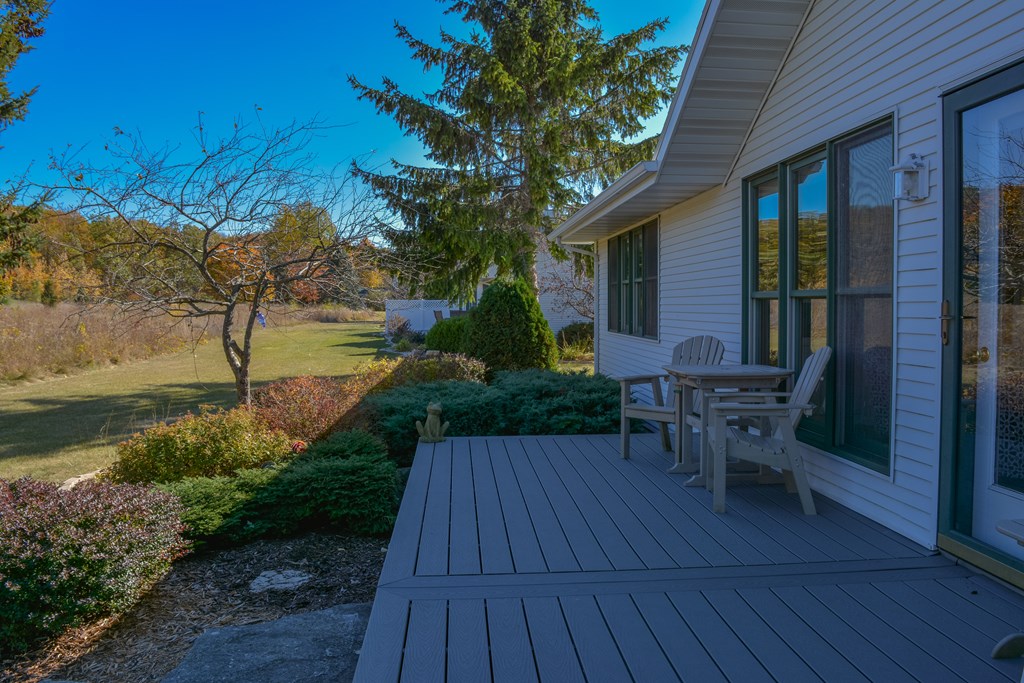 7842 Eames Farm Road, Unit X2 Egg Harbor, WI 54209 - Photo 23 of 40
