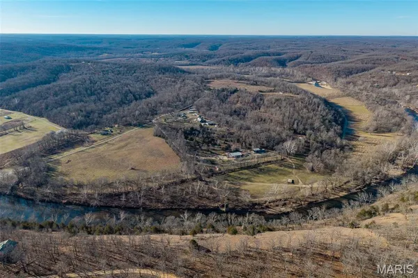 $1,200,000 | 30633 Marigold Drive, Lebanon, MO 65536