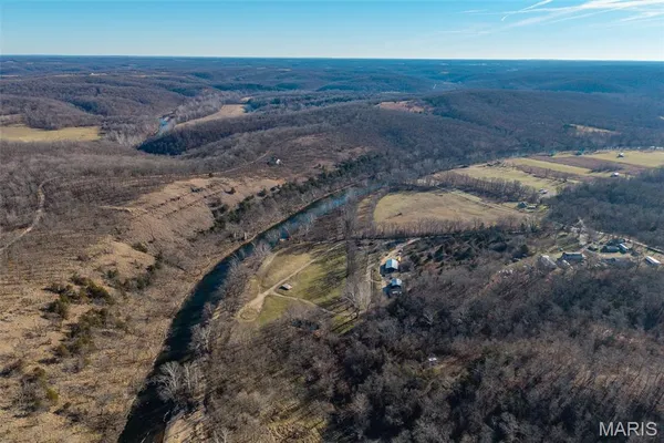 $1,200,000 | 30633 Marigold Drive, Lebanon, MO 65536