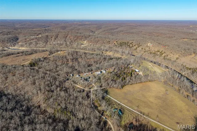 $1,200,000 | 30633 Marigold Drive, Lebanon, MO 65536