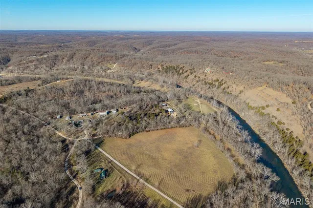 $1,200,000 | 30633 Marigold Drive, Lebanon, MO 65536