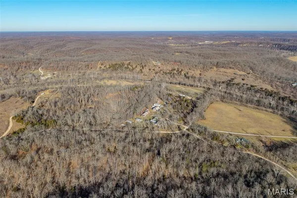 $1,200,000 | 30633 Marigold Drive, Lebanon, MO 65536