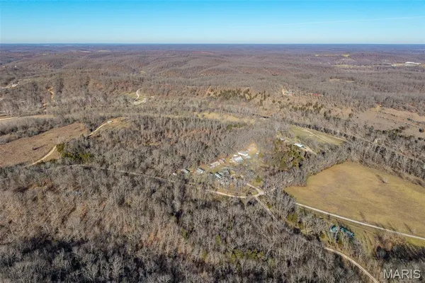 $1,200,000 | 30633 Marigold Drive, Lebanon, MO 65536
