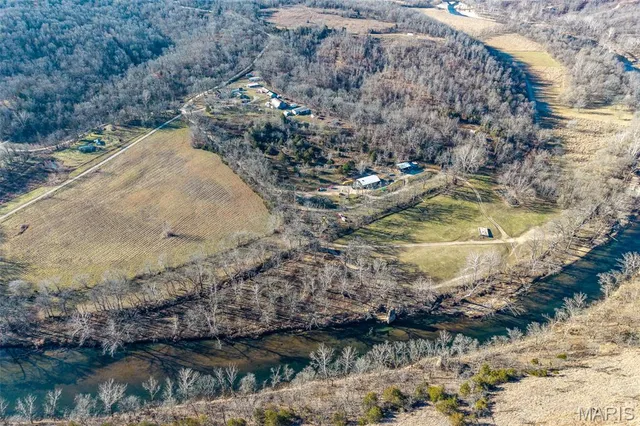 $1,200,000 | 30633 Marigold Drive, Lebanon, MO 65536