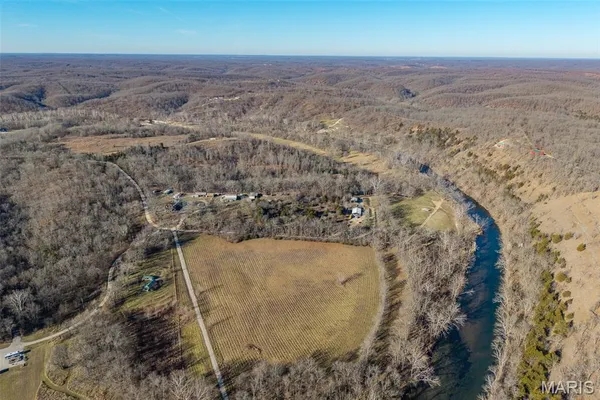 $1,200,000 | 30633 Marigold Drive, Lebanon, MO 65536