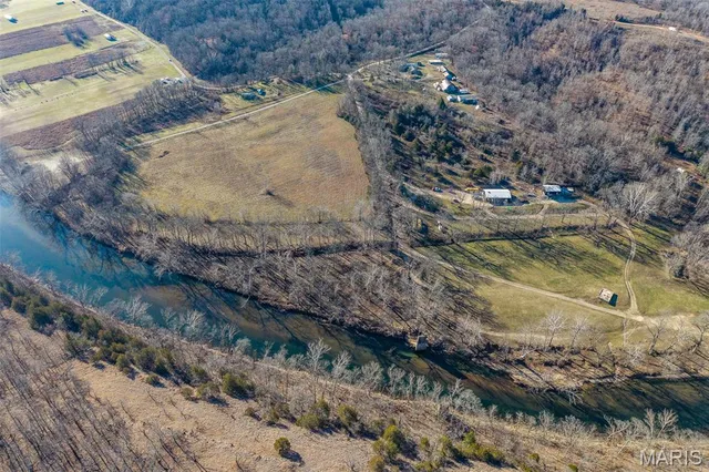 $1,200,000 | 30633 Marigold Drive, Lebanon, MO 65536