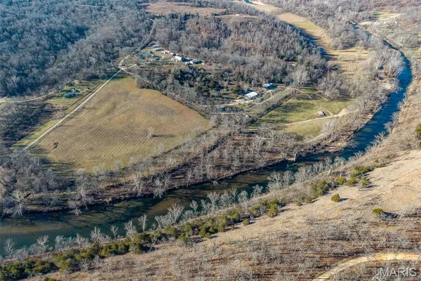 $1,200,000 | 30633 Marigold Drive, Lebanon, MO 65536